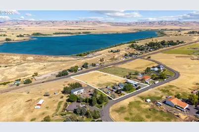 71049 Arabian Dr, Pendleton, OR 97801 - Photo 18