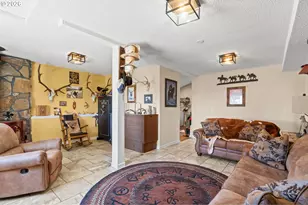 71049 Arabian Dr, Pendleton, OR 97801 - Photo 10