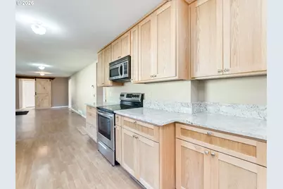 21075 S Highway 99E, Oregon City, OR 97045 - Photo 14