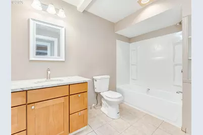 21075 S Highway 99E, Oregon City, OR 97045 - Photo 32