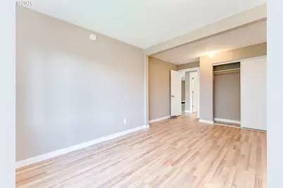 21075 S Highway 99E, Oregon City, OR 97045 - Photo 32