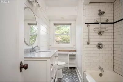 4207 NE 77th Ave, Portland, OR 97218 - Photo 10