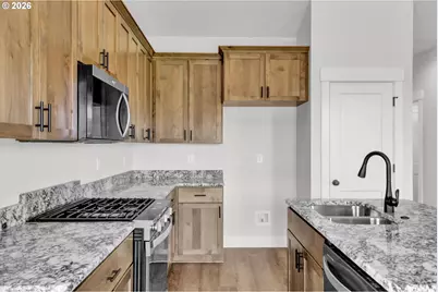 3238 NW 23rd Ave, Albany, OR 97321 - Photo 12