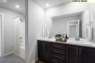 8473 SE Apricot Ln, Hillsboro, OR 97123 - Photo 14