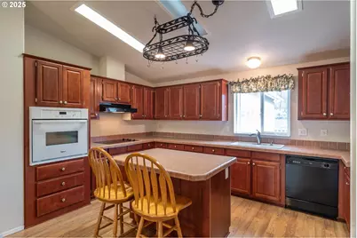 115 Samantha Way, Canyonville, OR 97417 - Photo 16