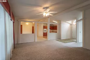 115 Samantha Way, Canyonville, OR 97417 - Photo 12