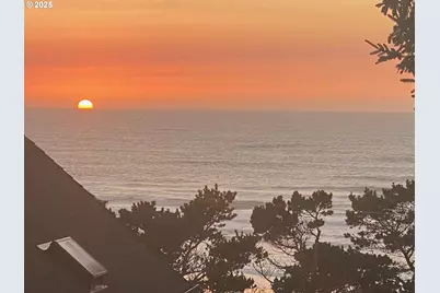 4601 SW Coast Ave, Lincoln City, OR 97367 - Photo 2