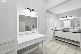 1371 NE Barnes Ct, Gresham, OR 97030 - Photo 26