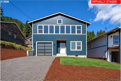 604 Evergreen Ave, Garibaldi, OR 97118 - Photo 2