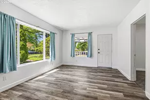 1821 Nichols Blvd, Longview, WA 98632 - Photo 2