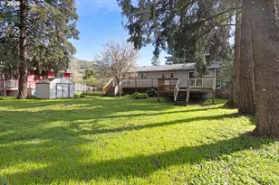 171 2nd St, Dillard, OR 97432 - Photo 30