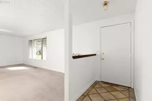 171 2nd St, Dillard, OR 97432 - Photo 4