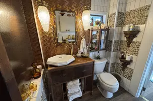 884 S 7th St, Coos Bay, OR 97420 - Photo 24