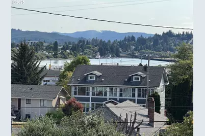 884 S 7th St, Coos Bay, OR 97420 - Photo 40