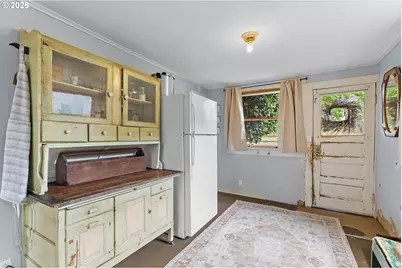 814 6th St, Oregon City, OR 97045 - Photo 12