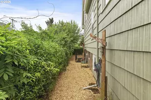 814 6th St, Oregon City, OR 97045 - Photo 24