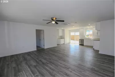 76 SE Darrell Ave, Winston, OR 97496 - Photo 26