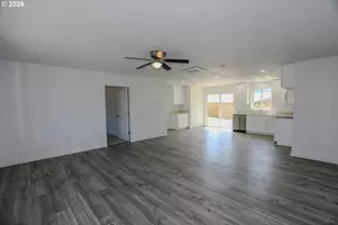 76 SE Darrell Ave, Winston, OR 97496 - Photo 26