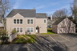 8700 SW Curry Dr, Wilsonville, OR 97070 - Photo 2