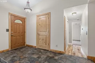 1214 SW 213th Ave, Beaverton, OR 97003 - Photo 4