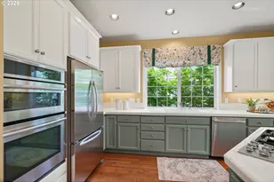 15737 NW Claremont Dr, Portland, OR 97229 - Photo 14
