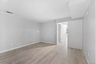 11870 SE Australis Ct, Happy Valley, OR 97086 - Photo 24
