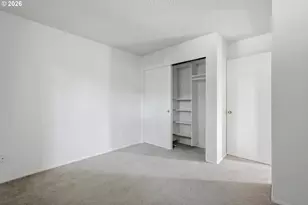 839 SW Broadway Dr, Portland, OR 97201 - Photo 18