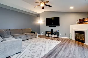 810 Columbia Dr, Molalla, OR 97038 - Photo 8