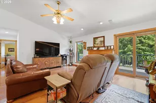 9350 SE 3 Trees Ln, Amity, OR 97101 - Photo 6
