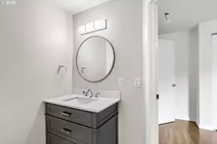 1140 NE 9th Pl, Canby, OR 97013 - Photo 22