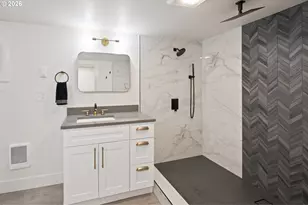 4511 N Commercial Ave, Portland, OR 97217 - Photo 28