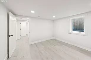 4511 N Commercial Ave, Portland, OR 97217 - Photo 24