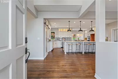 1808 Hall Ct, West Linn, OR 97068 - Photo 2