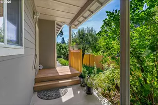 242 NW Willard St, Stevenson, WA 98648 - Photo 6
