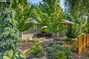 242 NW Willard St, Stevenson, WA 98648 - Photo 2