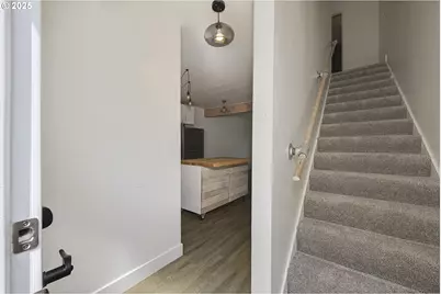 7831 SW 34th Ave, Portland, OR 97219 - Photo 10