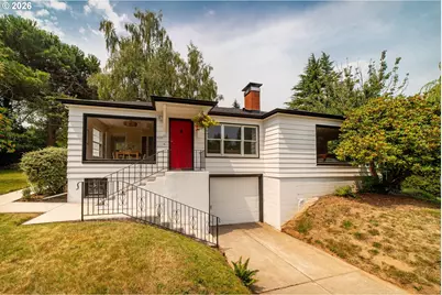 2133 SW Taylors Ferry Rd, Portland, OR 97219 - Photo 1