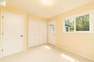 2133 SW Taylors Ferry Rd, Portland, OR 97219 - Photo 20