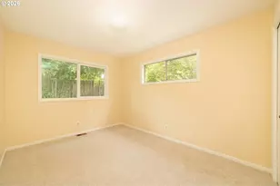 2133 SW Taylors Ferry Rd, Portland, OR 97219 - Photo 22