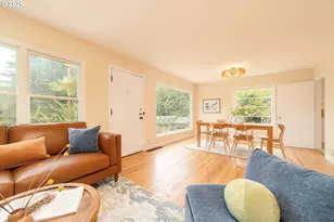 2133 SW Taylors Ferry Rd, Portland, OR 97219 - Photo 6
