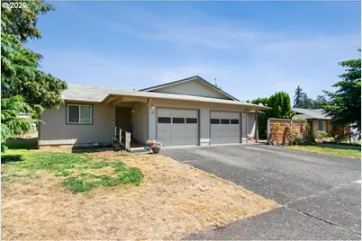 113 SW 9th St, Sublimity, OR 97385 - Photo 2