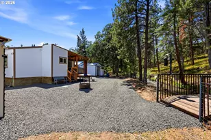 77687 Hwy 216, Maupin, OR 97037 - Photo 32