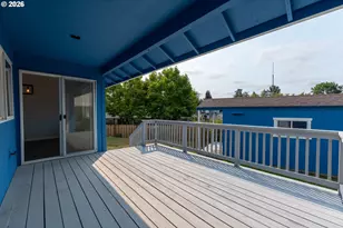 324 SW 28th Ct, Troutdale, OR 97060 - Photo 38