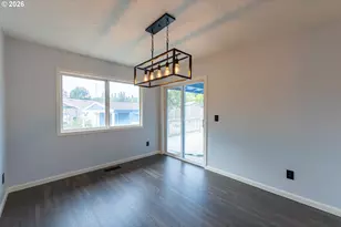 324 SW 28th Ct, Troutdale, OR 97060 - Photo 34