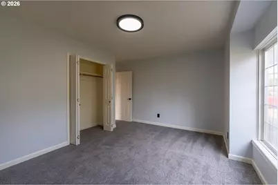 324 SW 28th Ct, Troutdale, OR 97060 - Photo 30