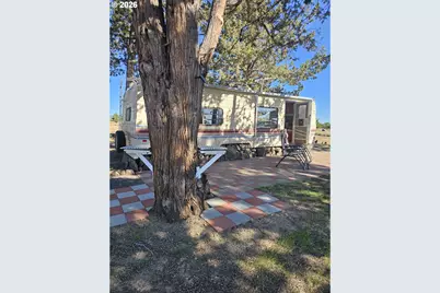 13729 SW Airfield Ln, Culver, OR 97734 - Photo 16
