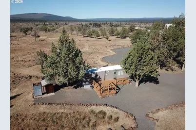 13729 SW Airfield Ln, Culver, OR 97734 - Photo 4