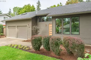 1878 Russet Dr, Eugene, OR 97401 - Photo 2