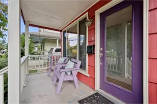 9040 N Oswego Ave, Portland, OR 97203 - Photo 4