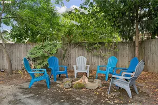 9040 N Oswego Ave, Portland, OR 97203 - Photo 34